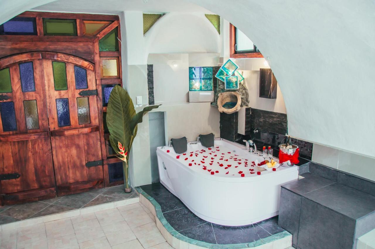 Hotel Kashama Eco &