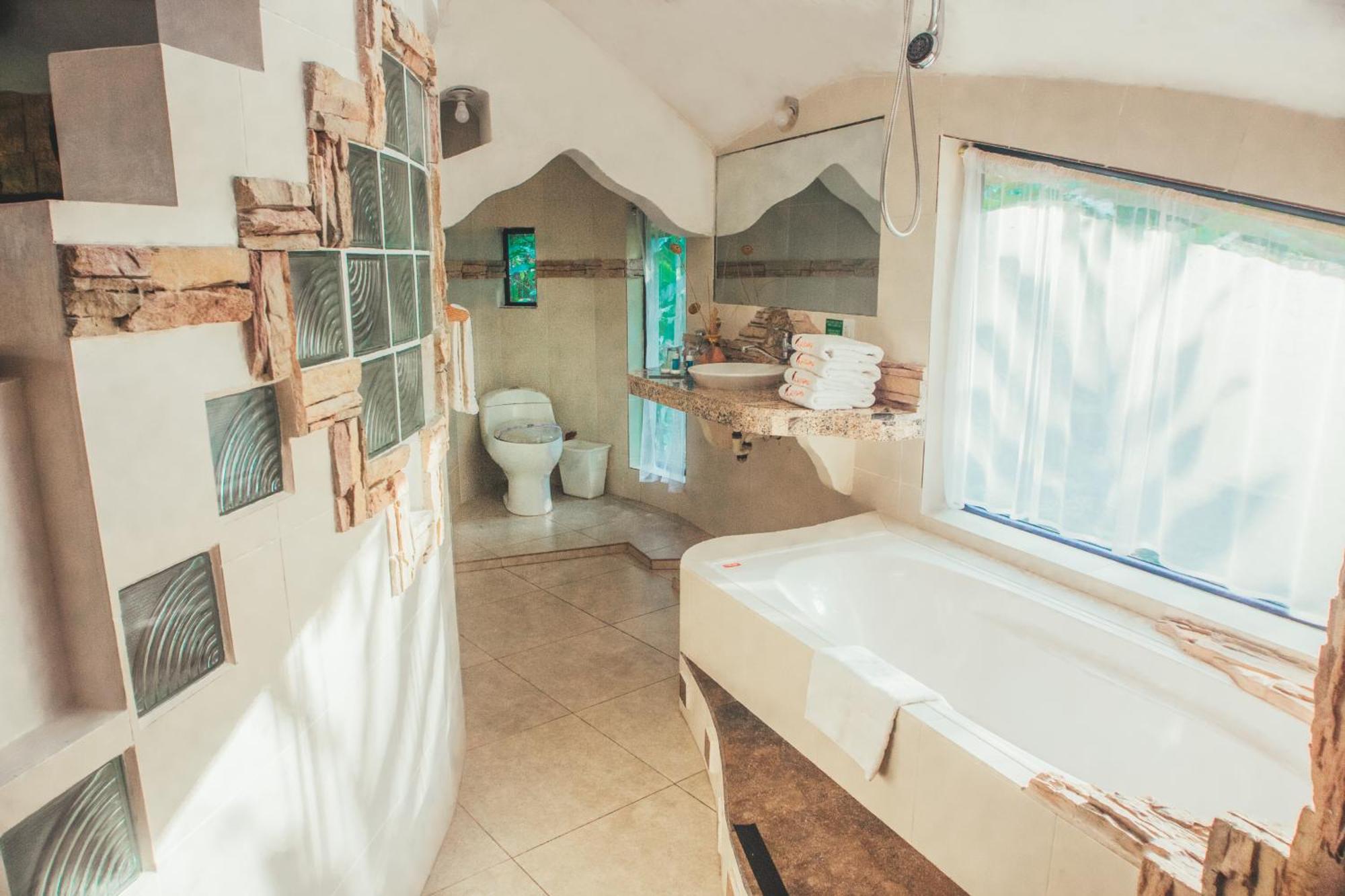 Hotel Kashama Eco Resort&spa 3*